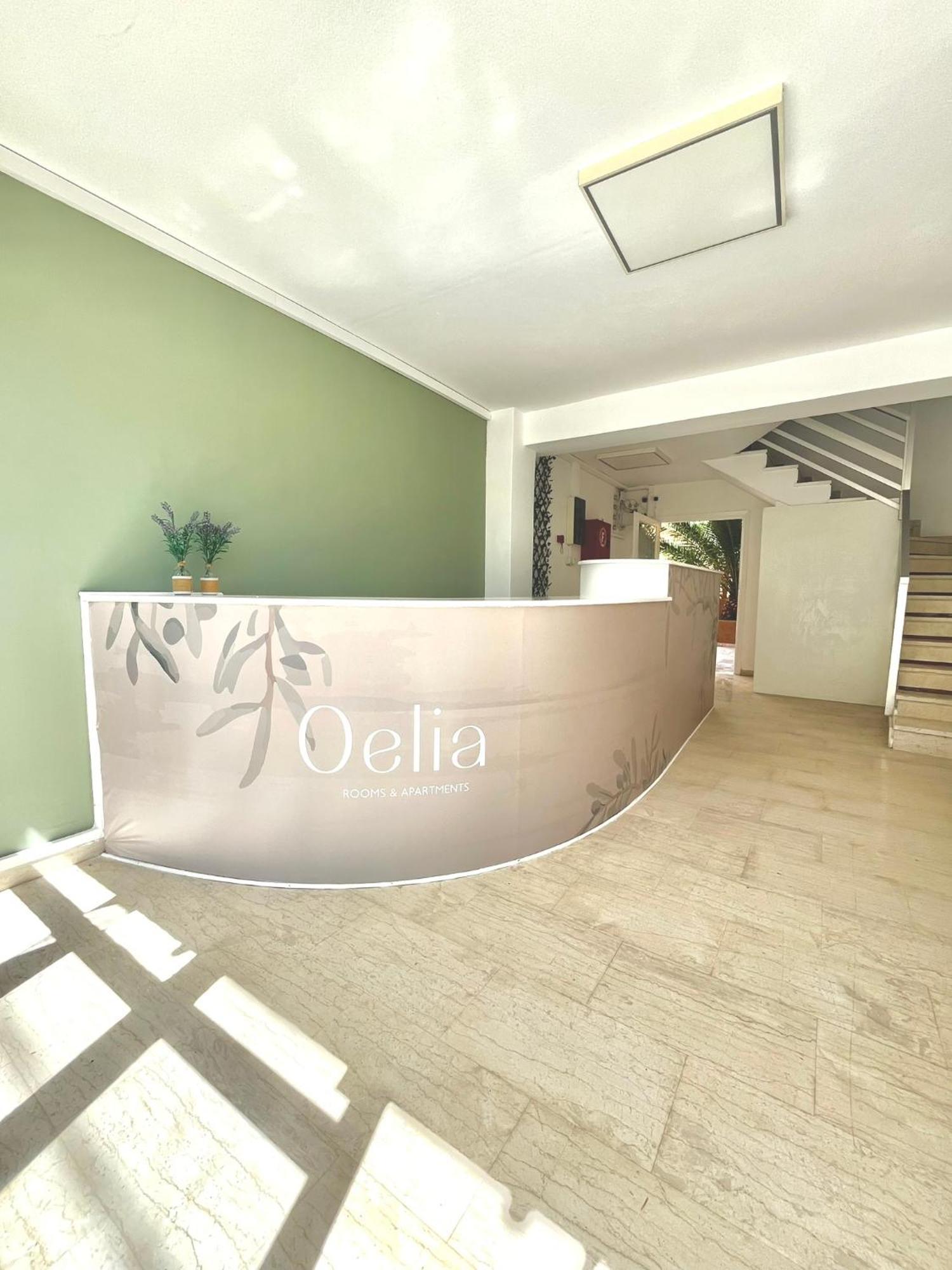 Oelia Rooms & Apartments Agia Marina  ภายนอก รูปภาพ