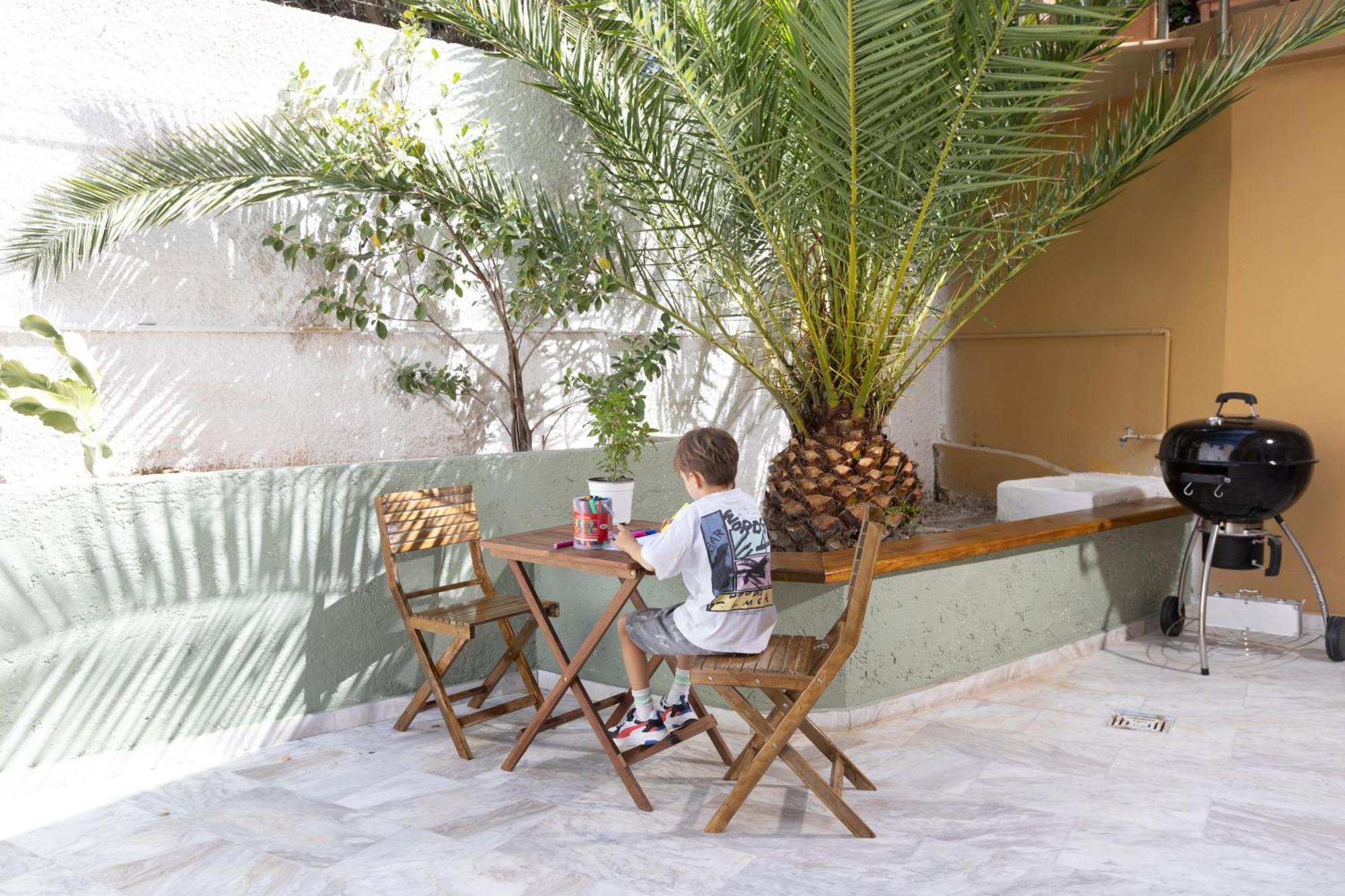 Oelia Rooms & Apartments Agia Marina  ภายนอก รูปภาพ